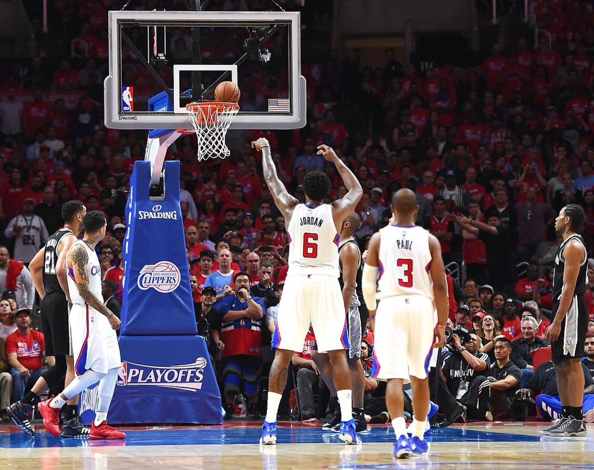 DeAndre-Jordan-470763732_master.jpg